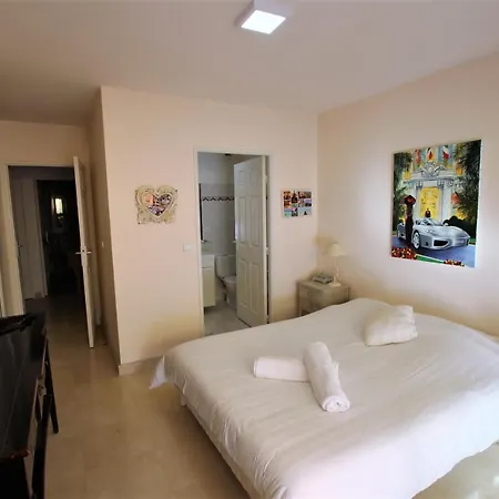 Appartement 2 Bedrooms2 Bathroomsterrace Equipped In Palm Area Cannes